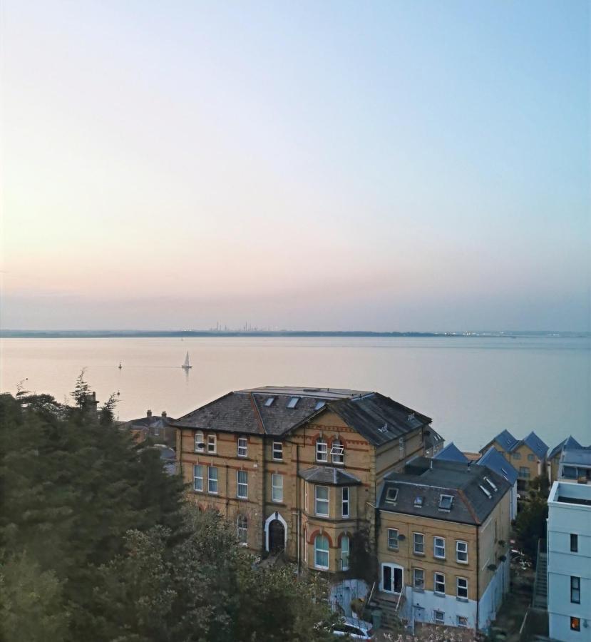 Villa Rothsay Hotel Cowes  Luaran gambar